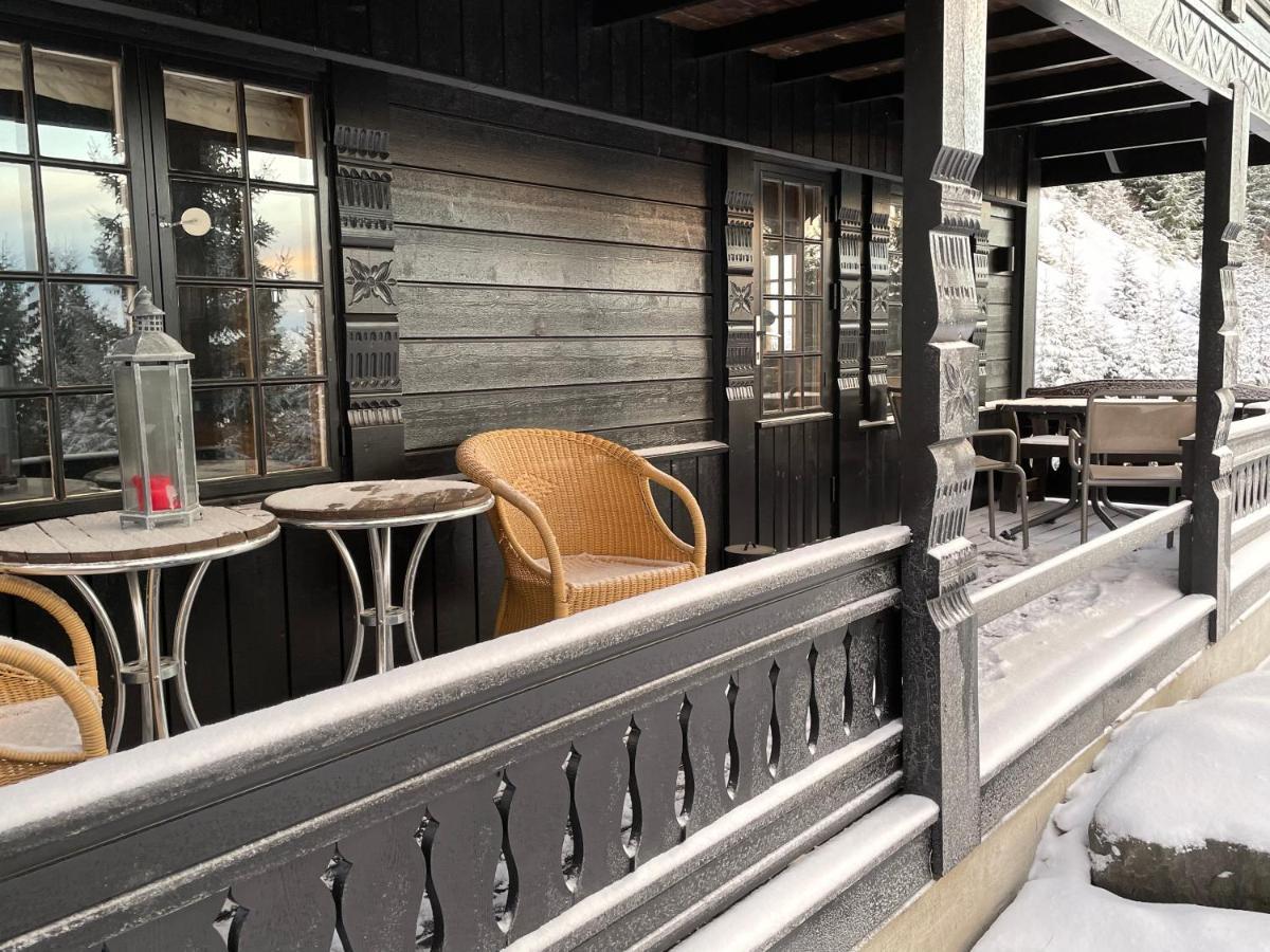 And Bike-in And Out Chalet Hafjell